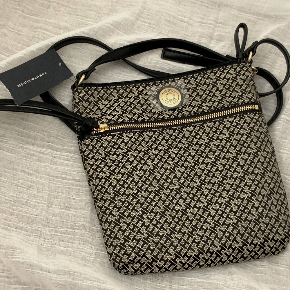 Tommy Hilfiger Hand/Crossbody Bag - Size: Small - Color: Tan & Black
